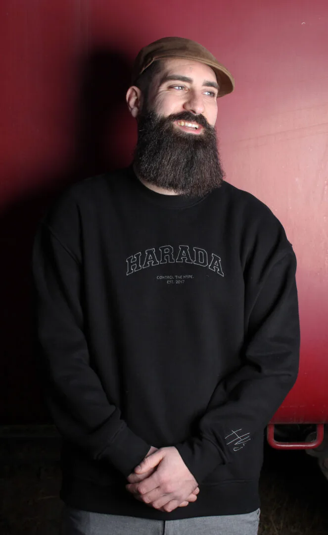 | CLASSIC V2 | Crewneck